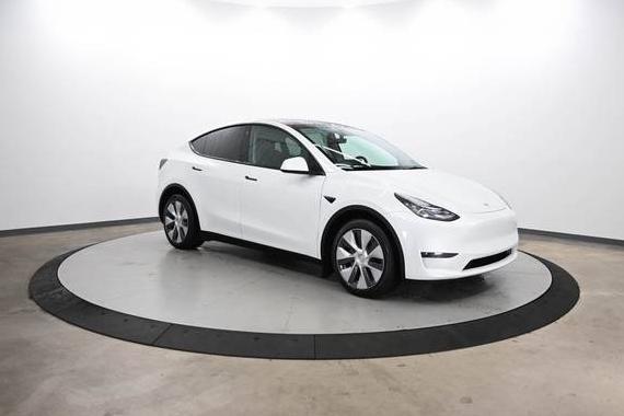 TESLA MODEL Y 2023 7SAYGDEE5PA034490 image